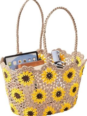 Sunflower Crochet Tote Bag — Beige and Yellow